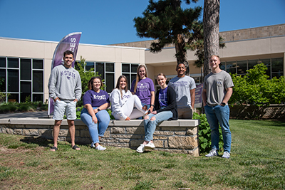 Students in front of Justin Hall