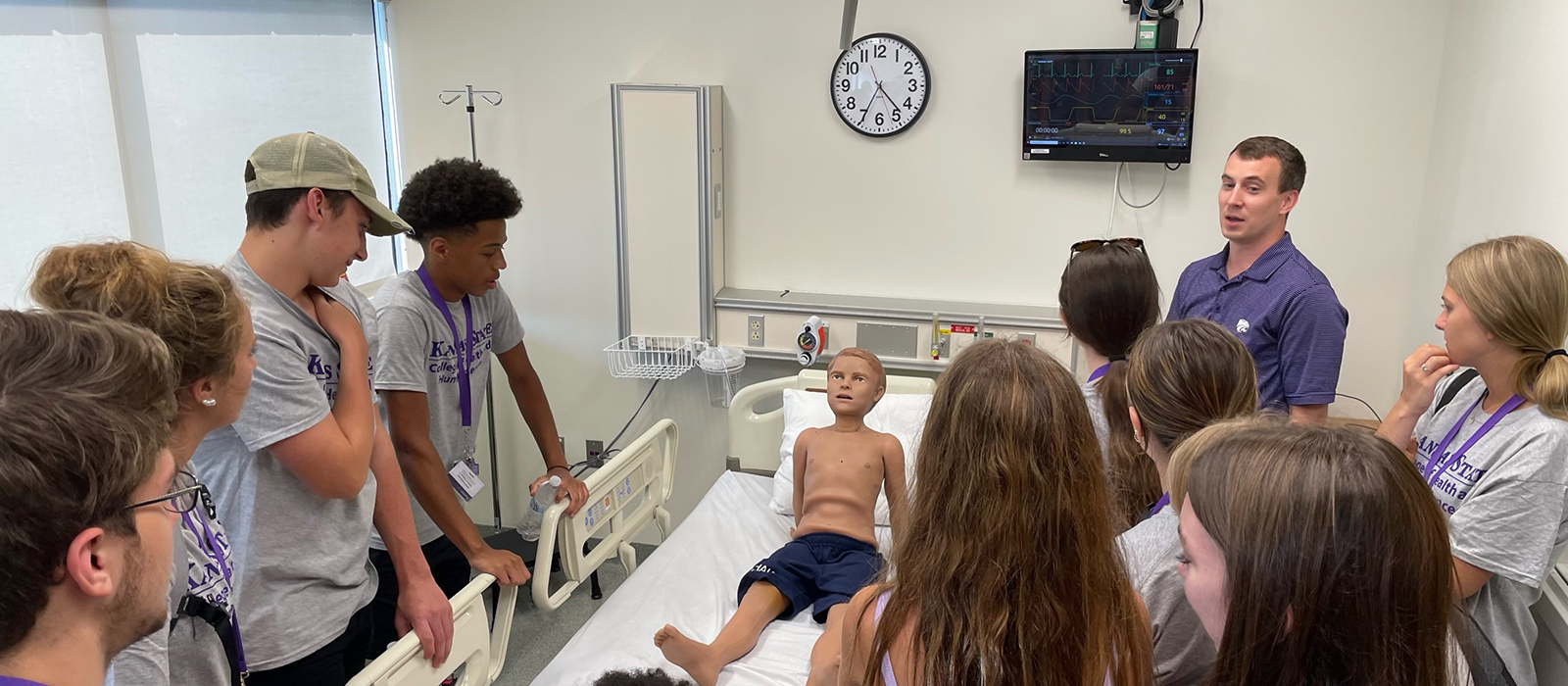 Students in simulation room